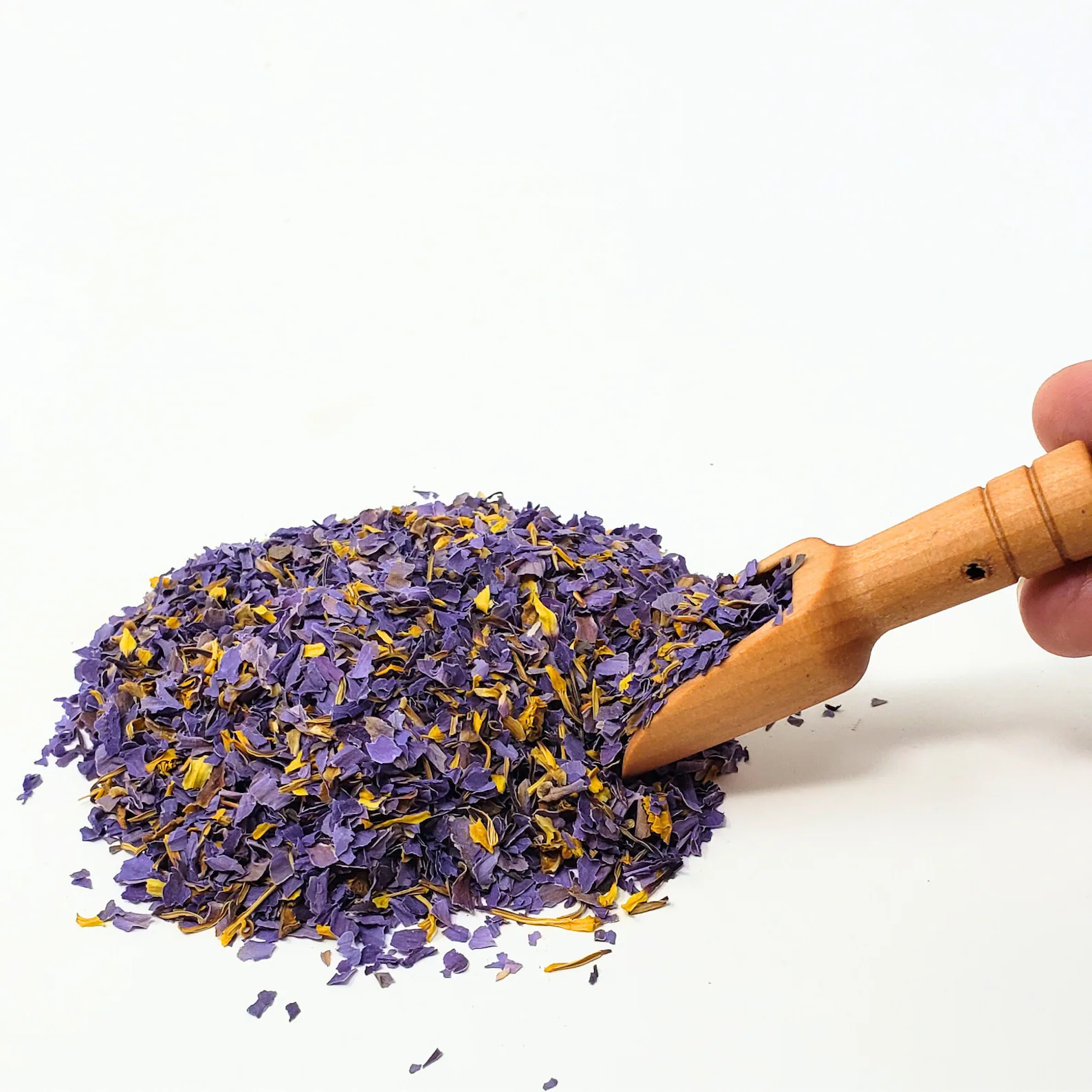 Modrý leknín drcené květy, Blue Lotus Crushed Flowers (Nymphaea Caerulea)